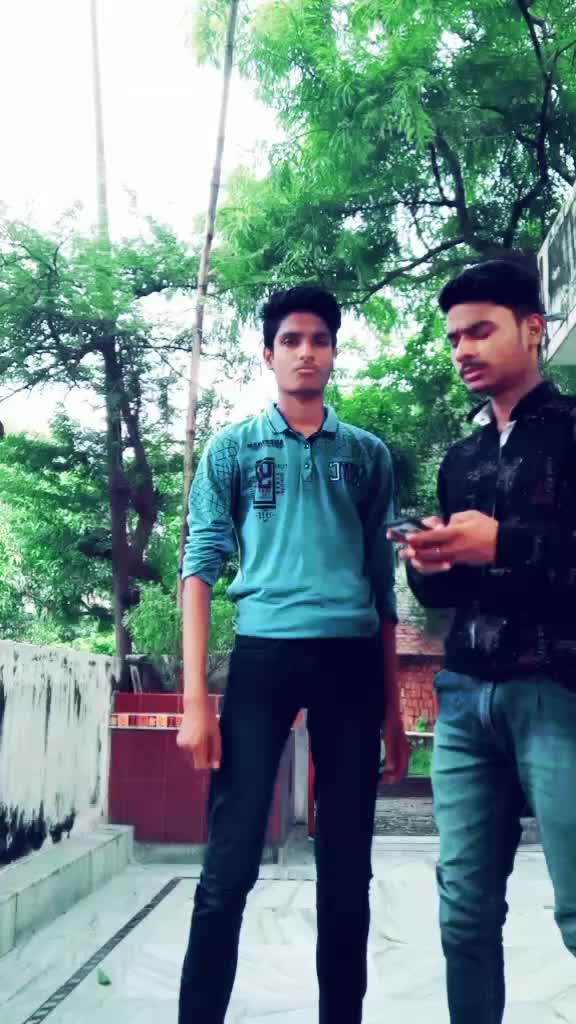 @👑Team_04