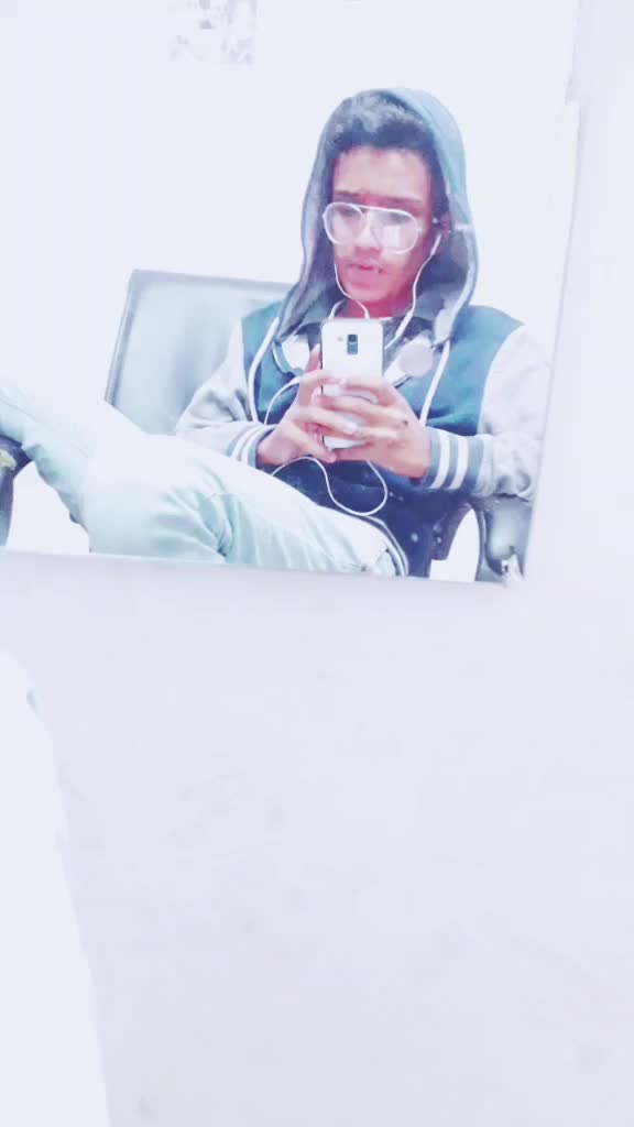 @😘