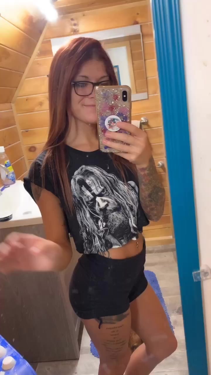@Your Worst Nightmare 🖤😈