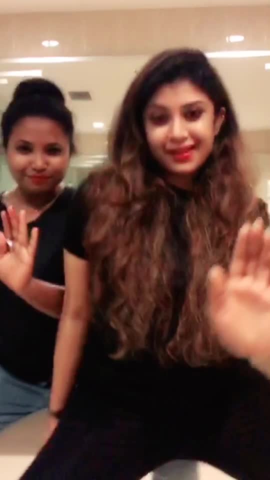 @Gayathri_Shan
