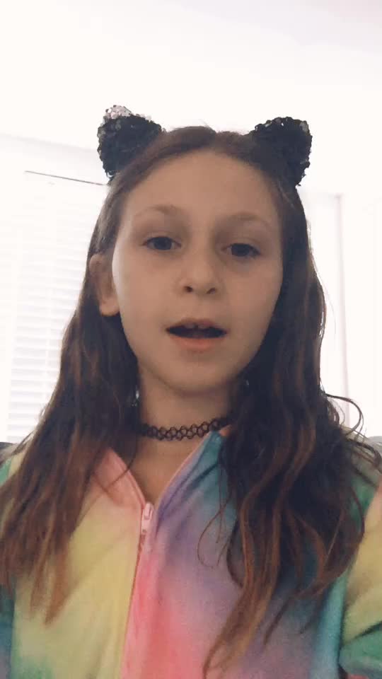 @Bella