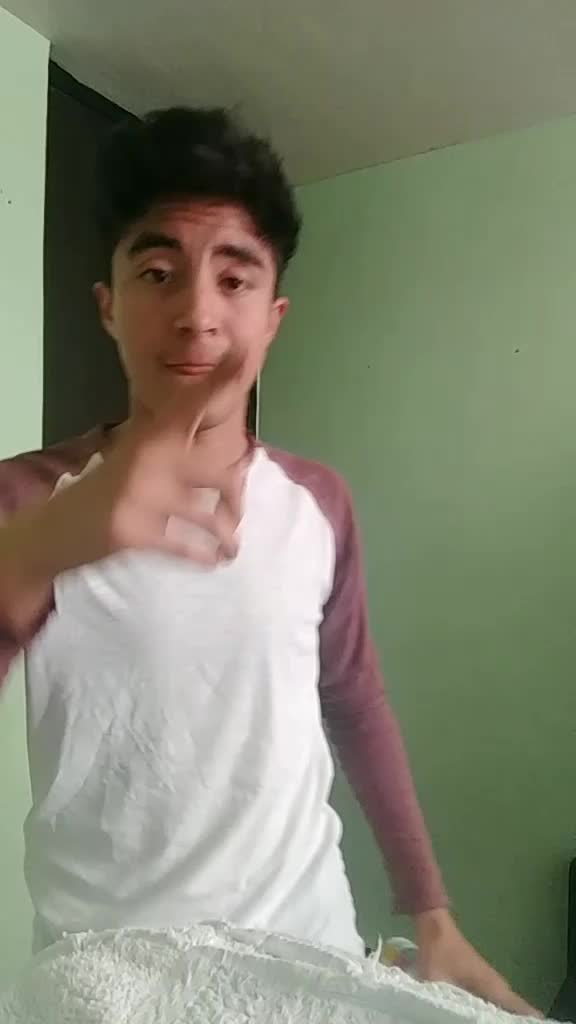 @Oss Jim&eacute;nez👑