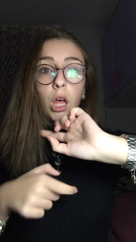 @Laurapollio