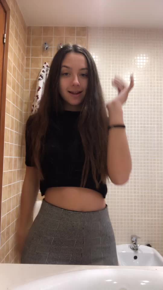 @laura lopez