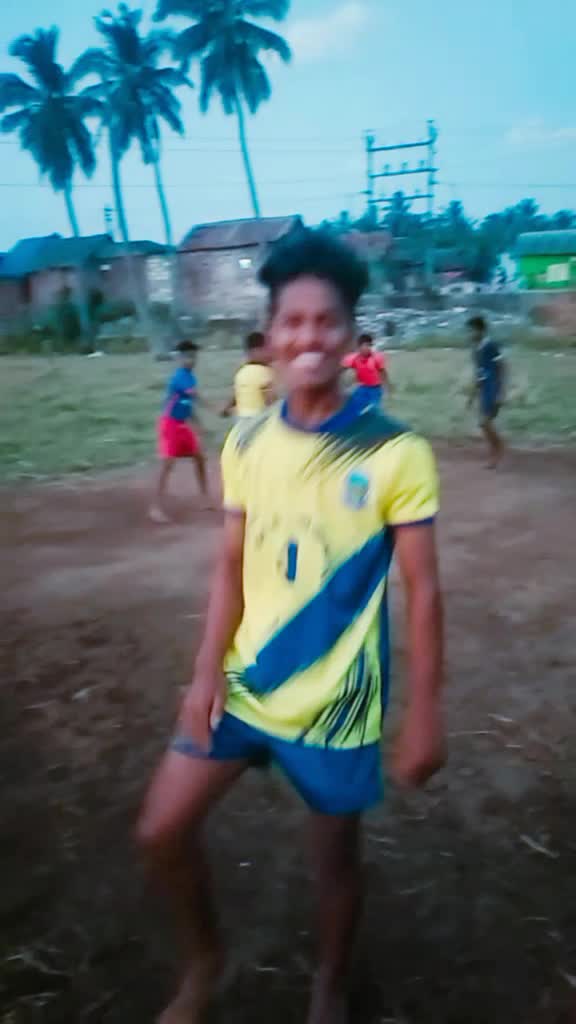 @R&atilde;j&ecirc;sh L&ecirc;&oslash;