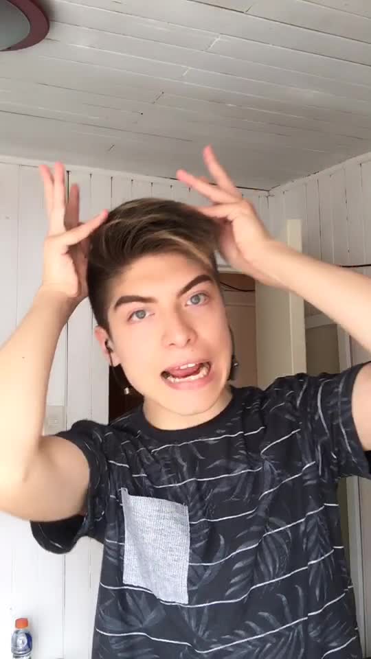 @joaquinorellanas