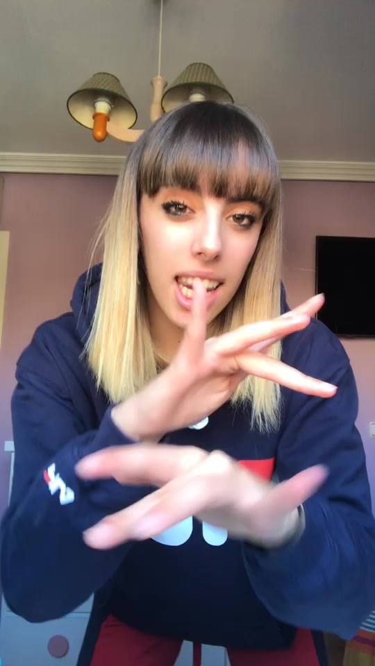 @macarena_adh