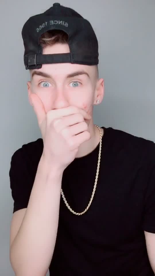 @𝓘𝓽𝓼𝓳𝓸𝓮𝓭𝓪𝓿𝓲𝓼𝓸𝓷 ✨
