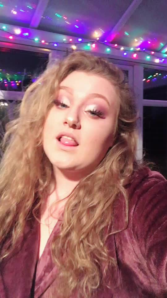 @lydiabird10