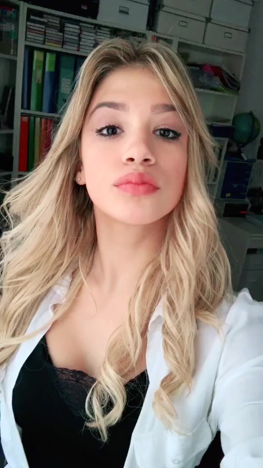 @Alice De Bortoli