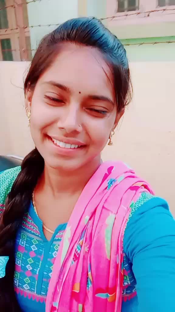 @Dimple Gayu 💞 velu