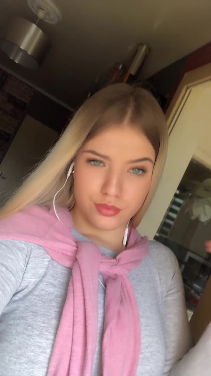 @𝙉𝙞̈𝙣&rsquo;🍂