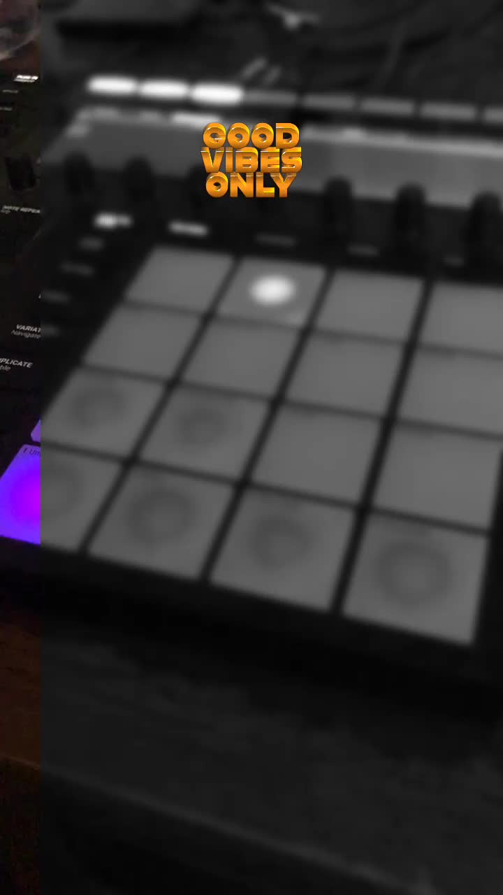 @BeatsByBellz