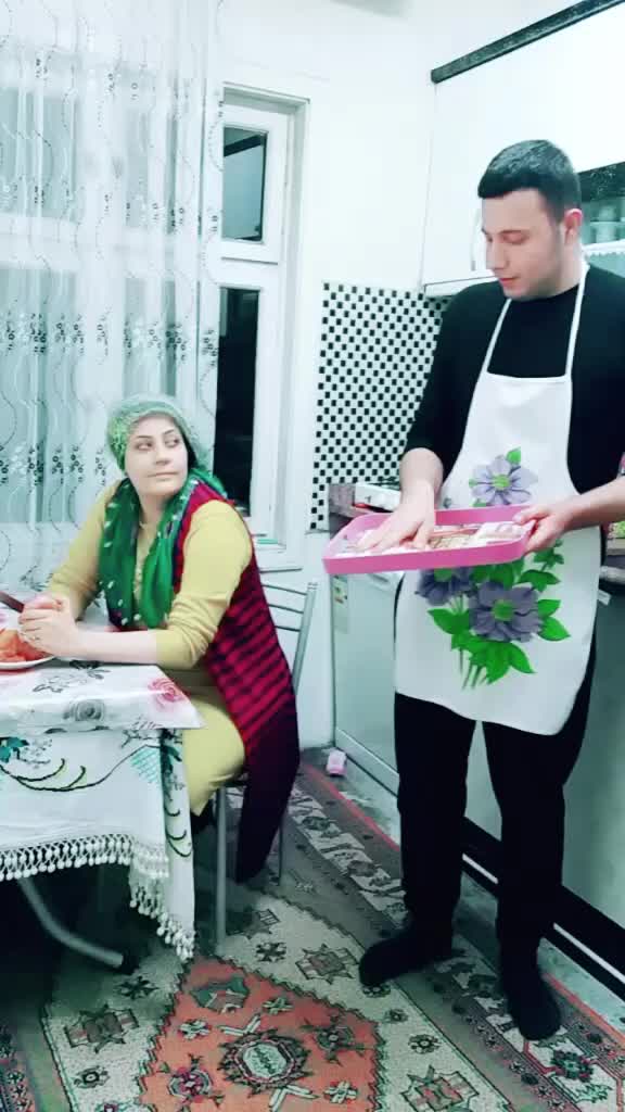 @&Ouml;mer Demir