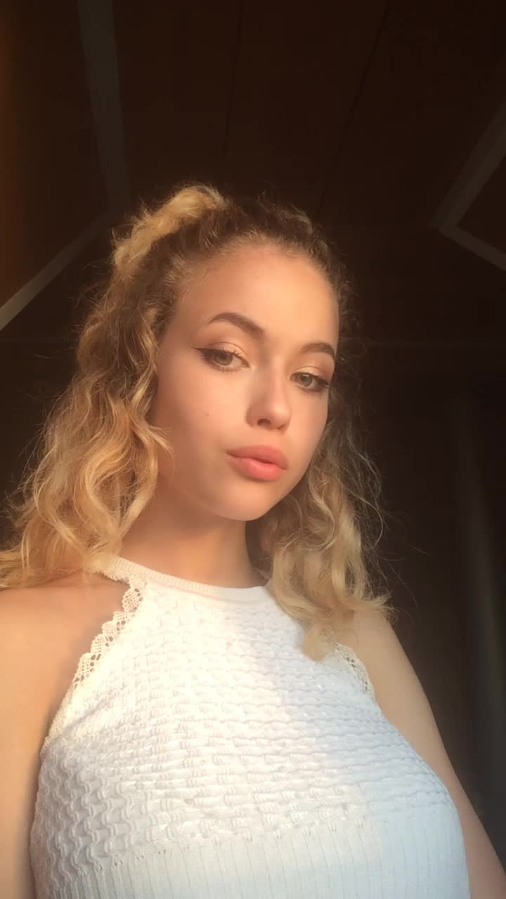 @Алона