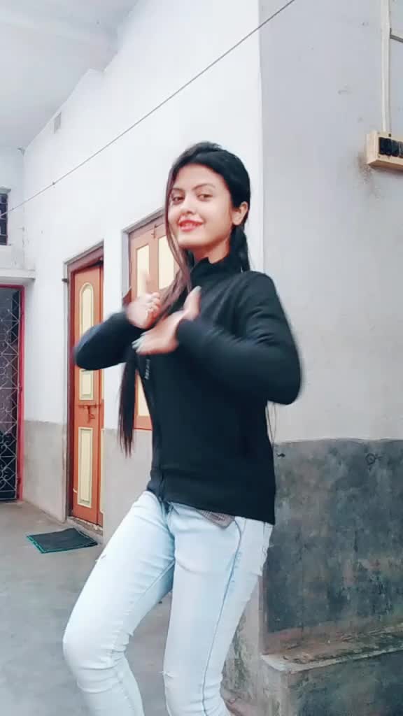 @❤|| ROSHNI ||❤