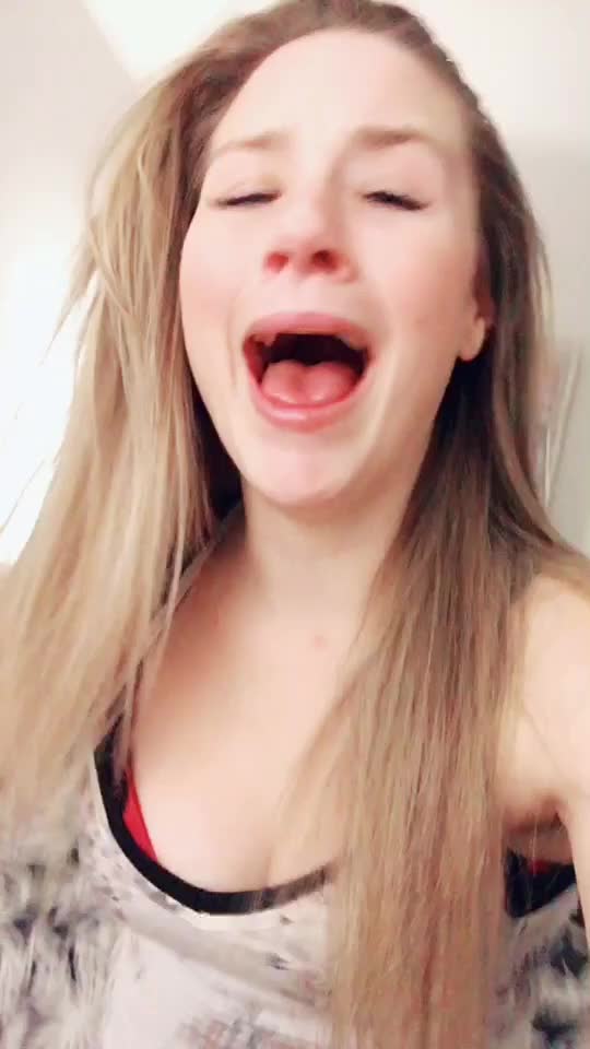 @blondebeliever_