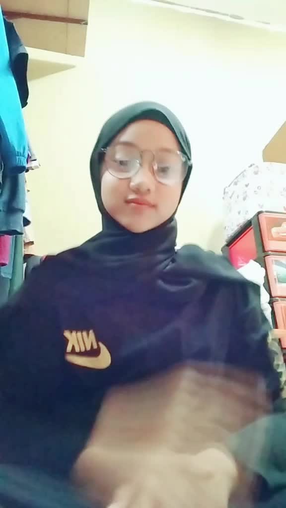 @Ainanabila_