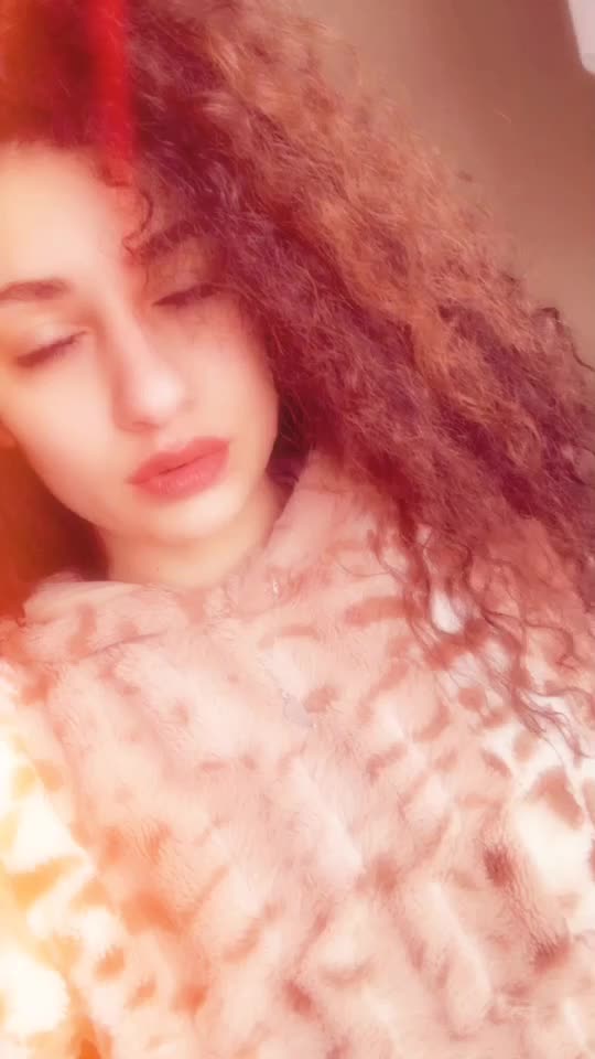 @mrs_curly98