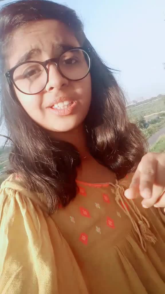 @❤Shriyanshi Pathak❤
