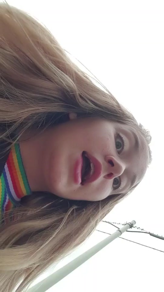 @LARA💋