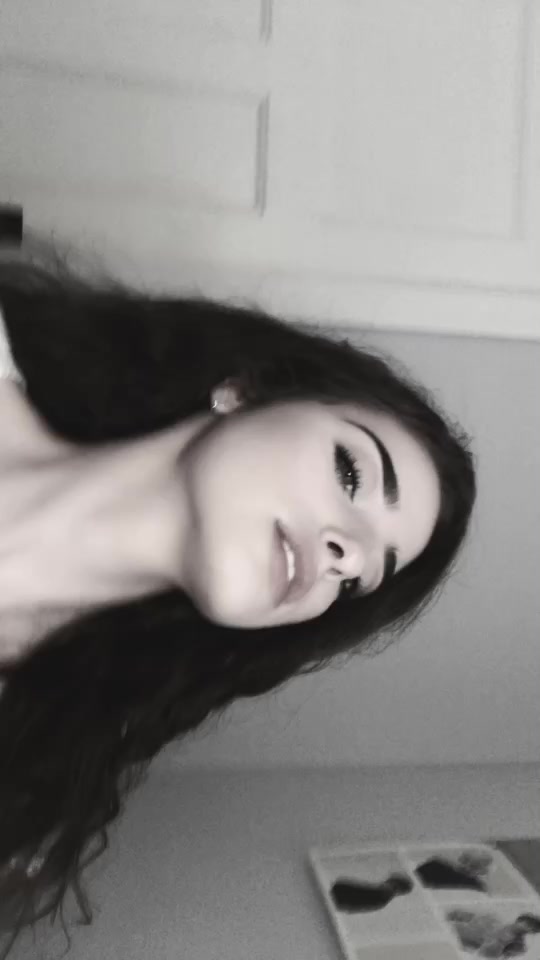 @lily