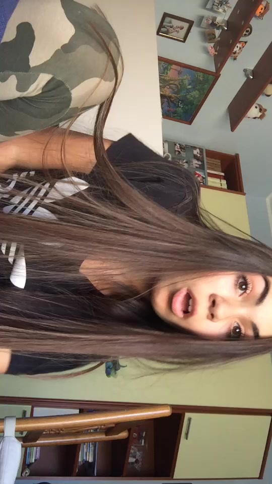 @Saralocyy