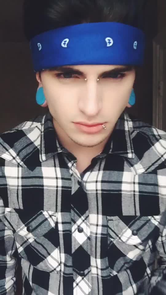 @Chris.j.Darko