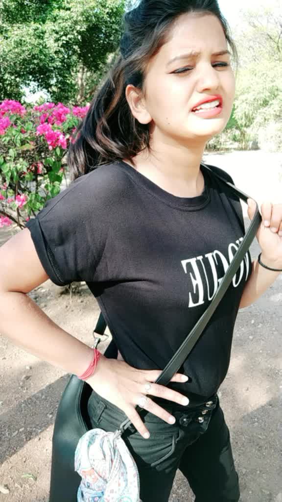 @priyaCuteBhopali