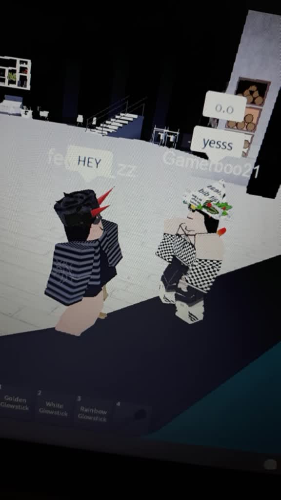 @Sia 🤠🤠