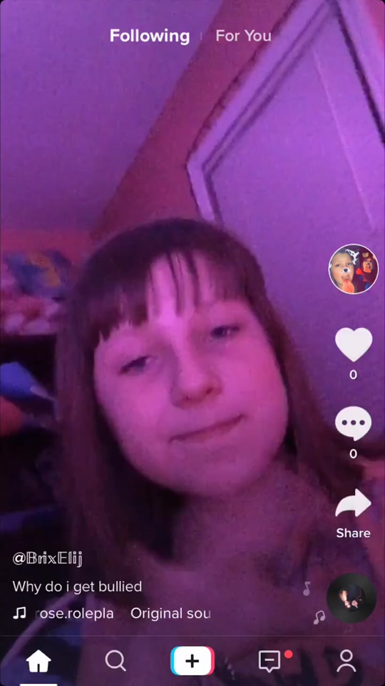 @Bella