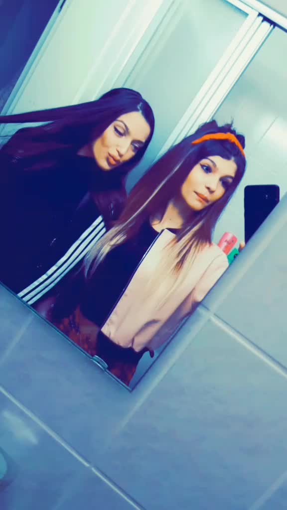 @ayca akkaya😋😎
