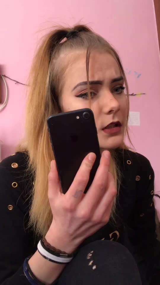 @Spajky Falt&yacute;nkov&aacute; 🖤