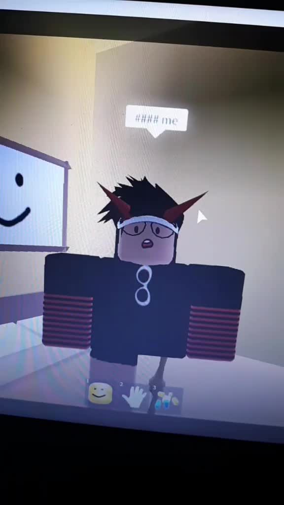 @Sia 🤠🤠