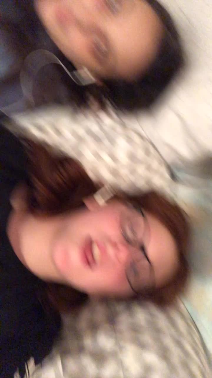 @Bella