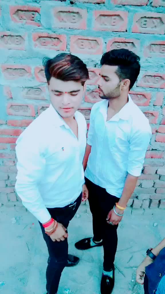 @saurabh singh 8439