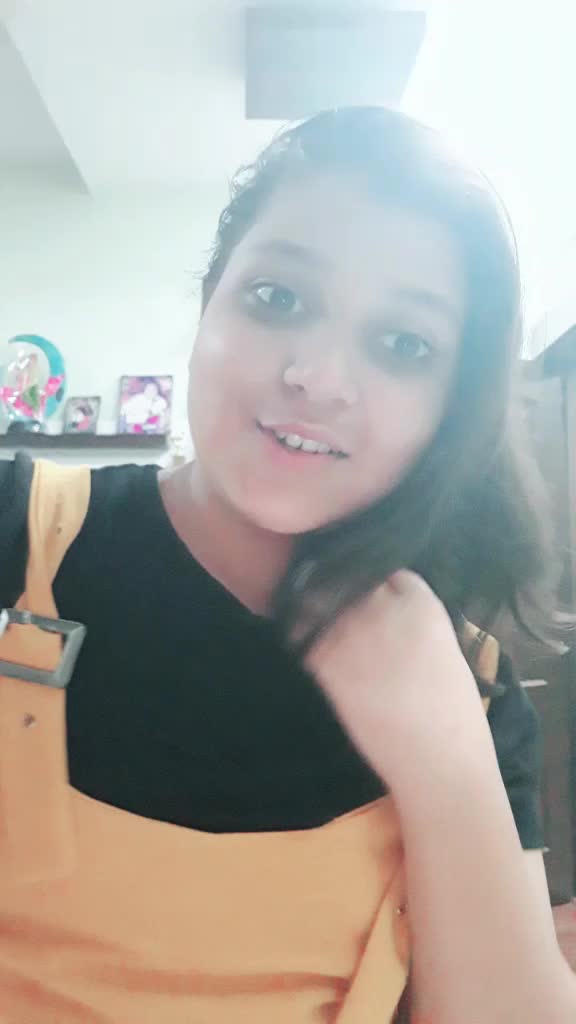 @BHAVYA (SO CUTE )