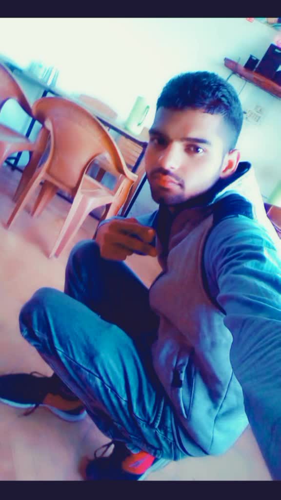 @Ritika THakur...323