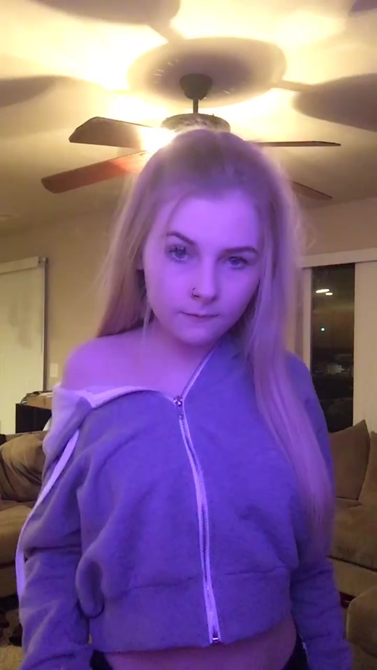 @Chloe