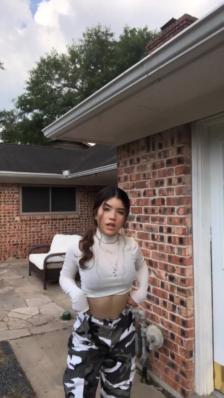 @natalia estrada