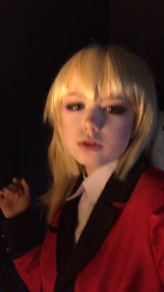 @the witch is dead!!!