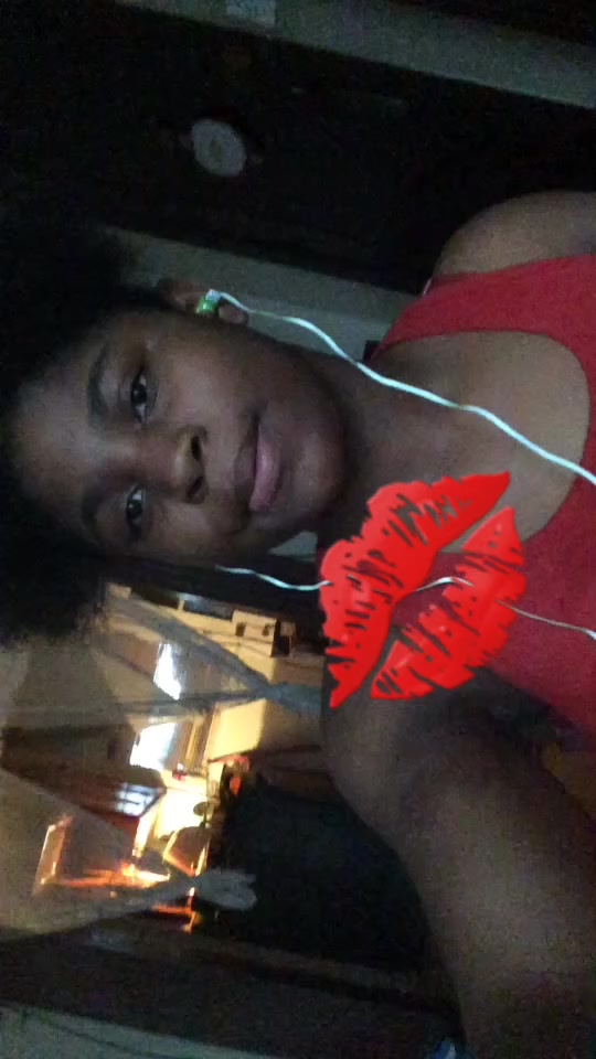 @Baby Kay 🙈🤤