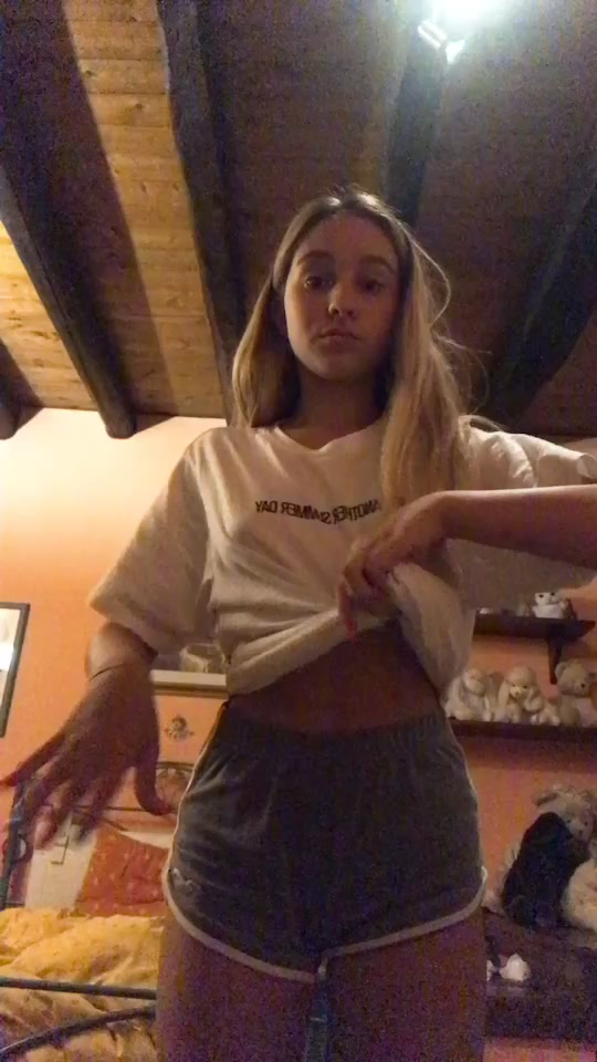 @LUCREZIA