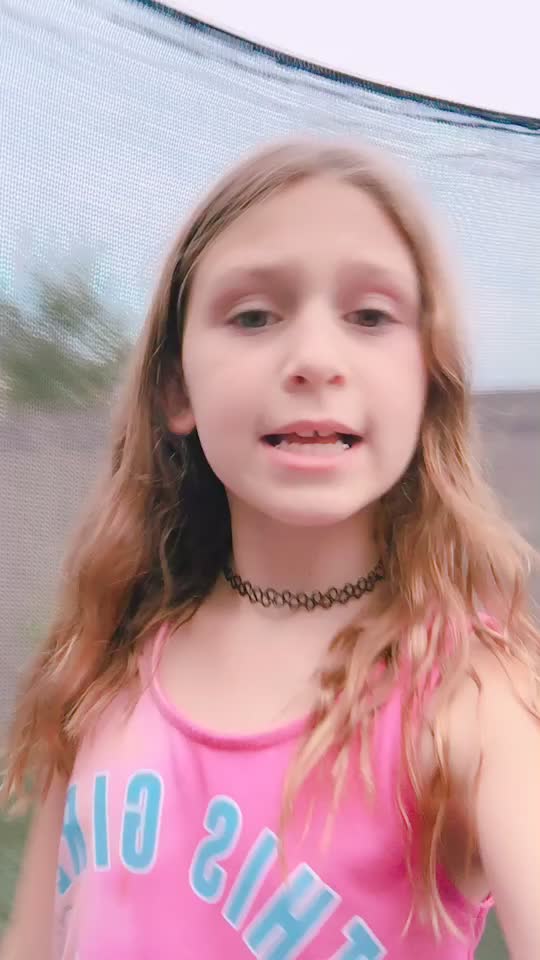 @Bella