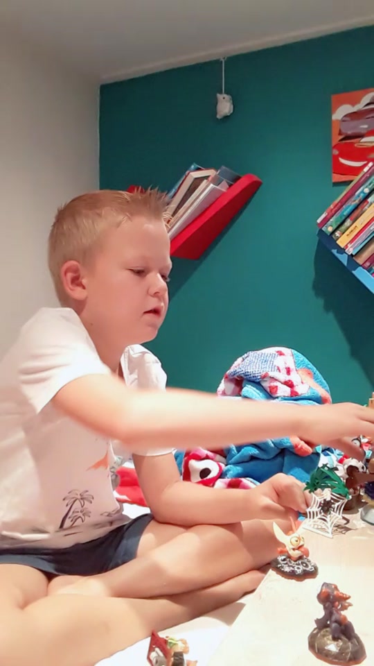 @LEGO
