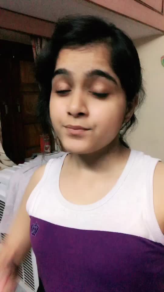 @Pinky Tekchandani💃