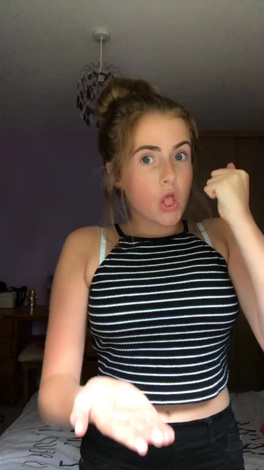 @Kristen Scott{69K}
