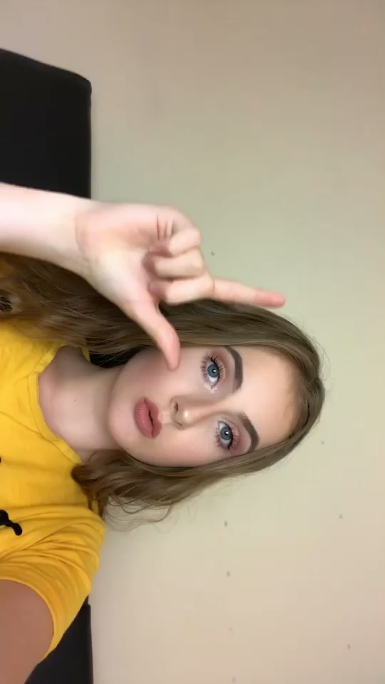 @Kristen Scott{69K}