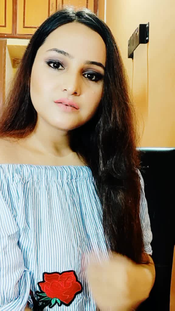 @Aliya Naaz