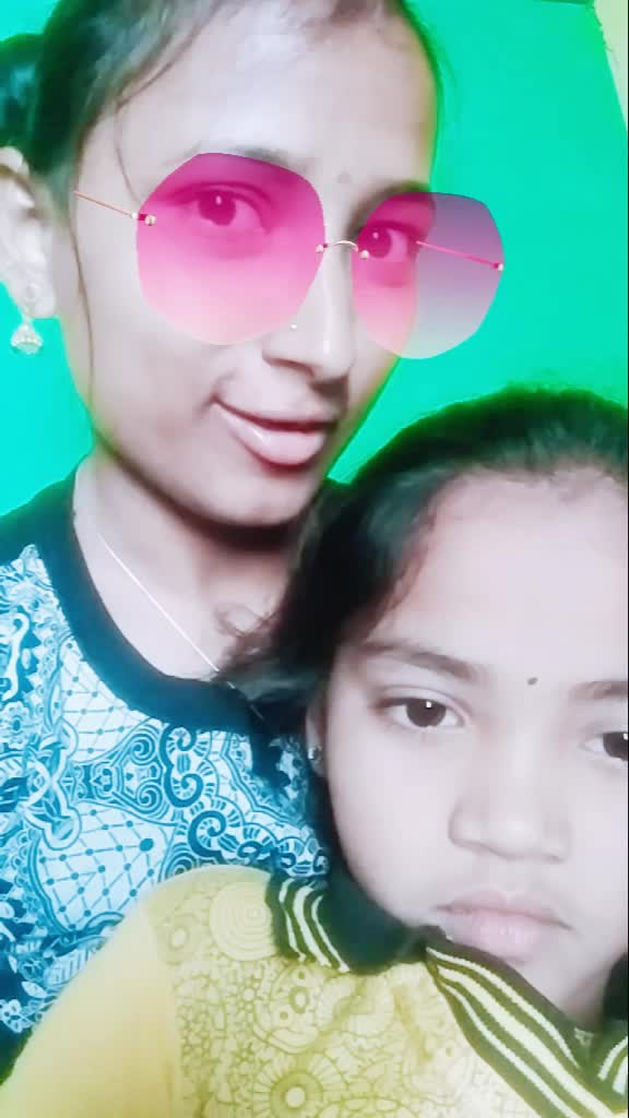 @ಬೆಳ್ಳಿ ಚಿನ್ನು 💏